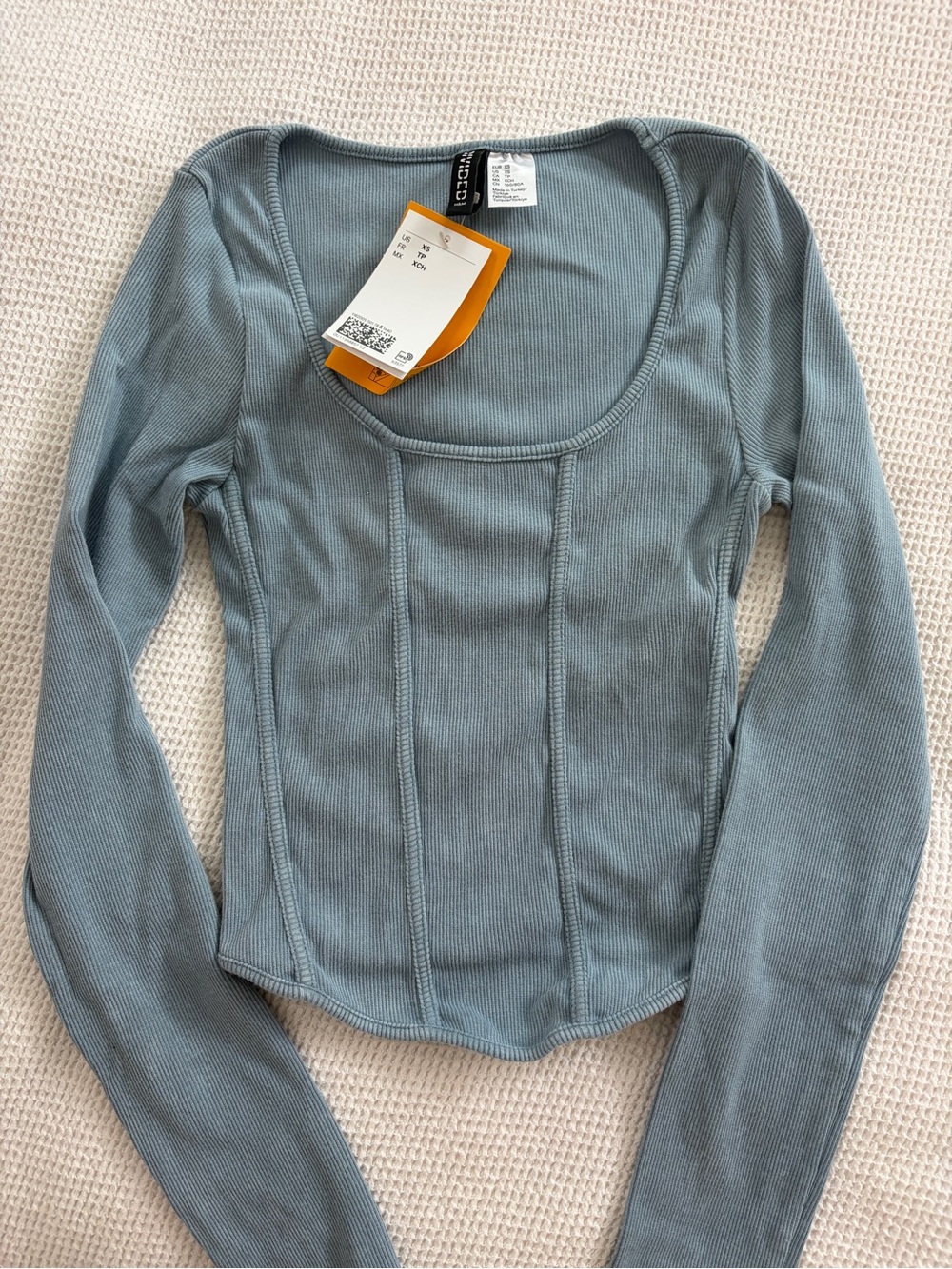 H&M Ribbed Long-Sleeve Scoop Neck Top in Dusty Blue